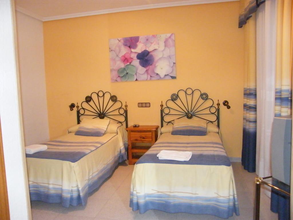 Hostal Dulcinea Esquivias Ngoại thất bức ảnh